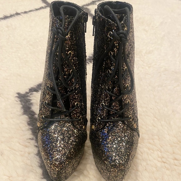 Women's Chunky Glitter Heel - Picture 2 of 8